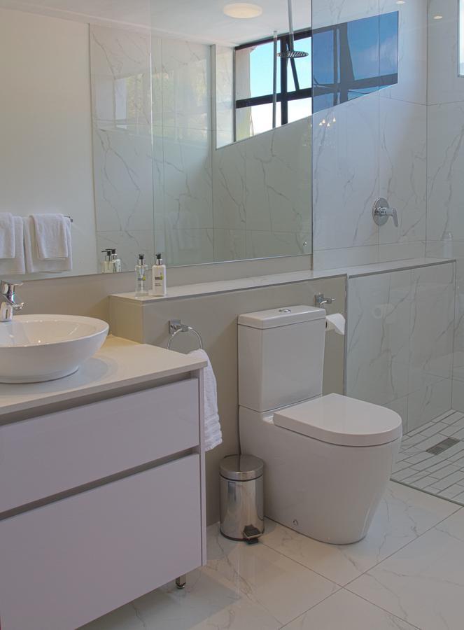 Bayview Penthouses And Rooms Cape Town Exterior foto
