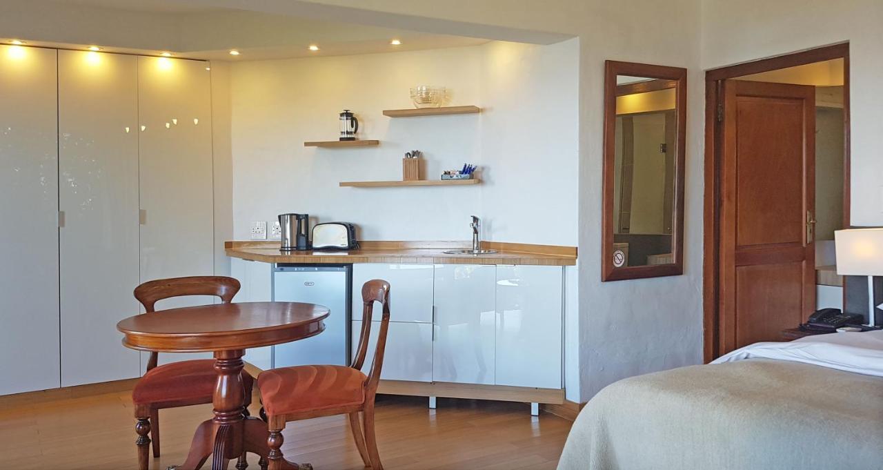 Bayview Penthouses And Rooms Cape Town Exterior foto