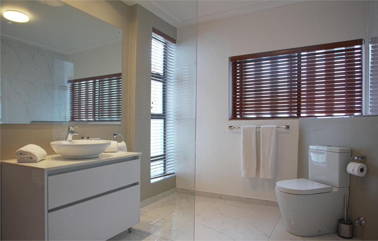 Bayview Penthouses And Rooms Cape Town Exterior foto