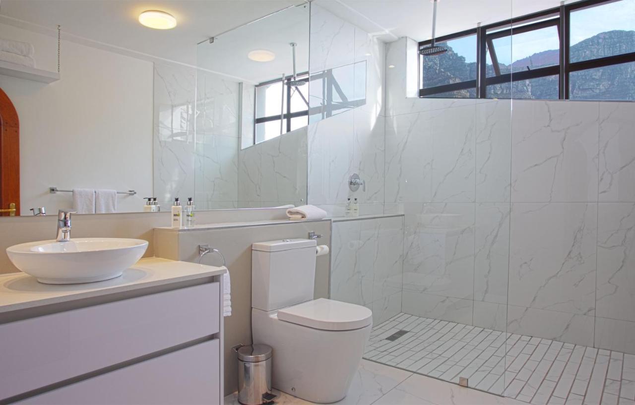 Bayview Penthouses And Rooms Cape Town Exterior foto